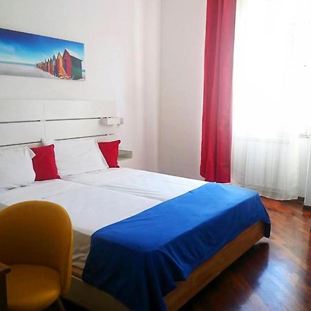 Stanza Con Bagno Ed Accesso Privati Otel Trieste Dış mekan fotoğraf